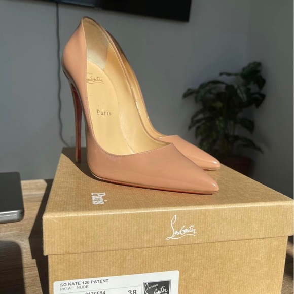 Sellin so kate Christian louboutin heels size 38 - Picture 3 of 3